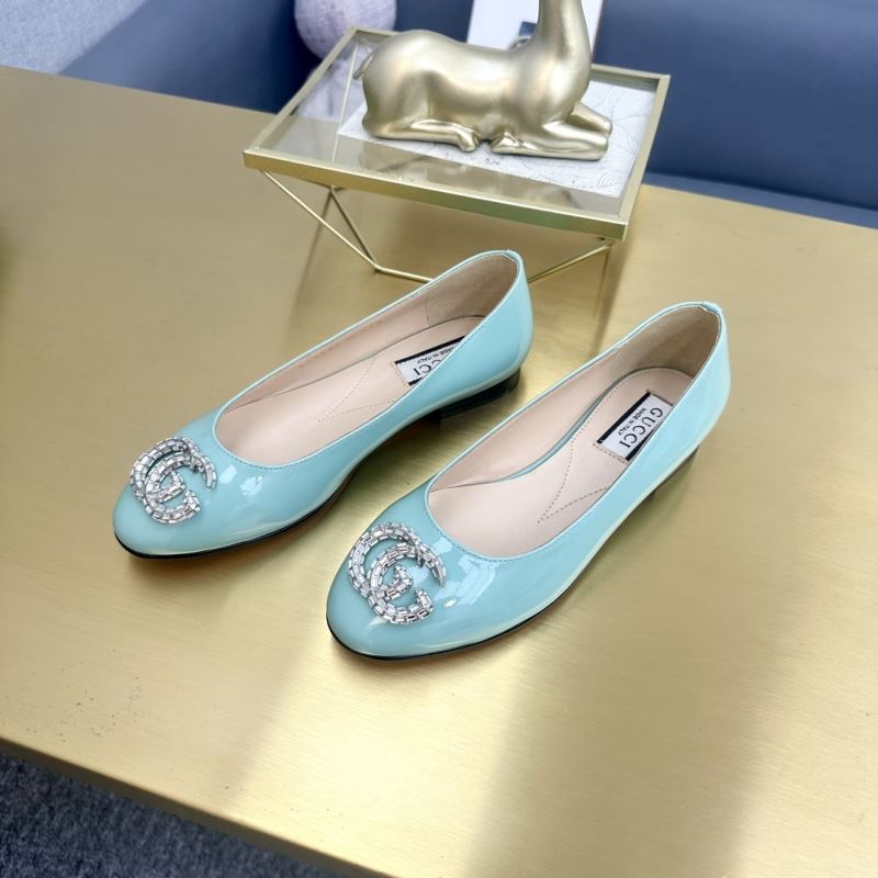 Gucci Flat Shoes